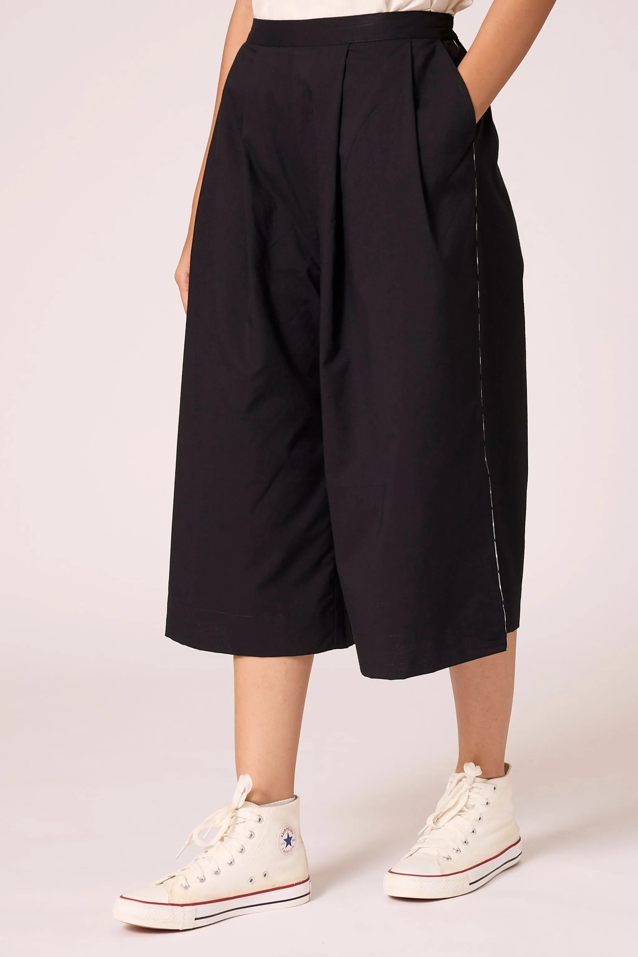 Milovat - Pants