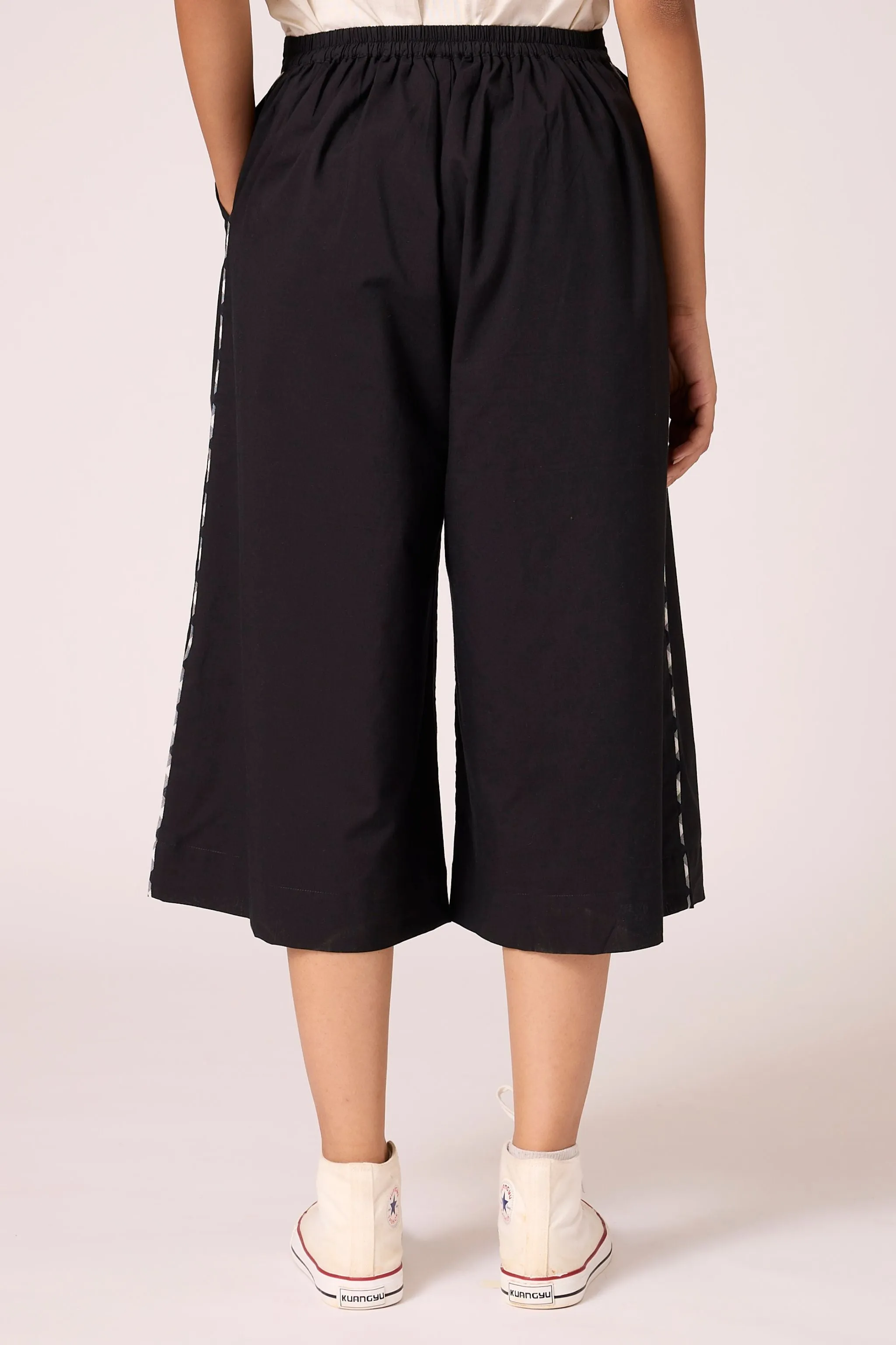 Milovat - Pants
