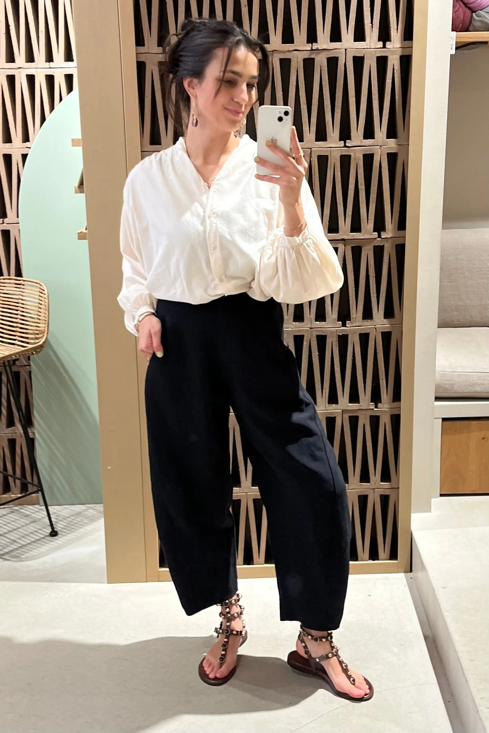 OVERSIZED CROPPED HIGHWAIST PANTS BLACK