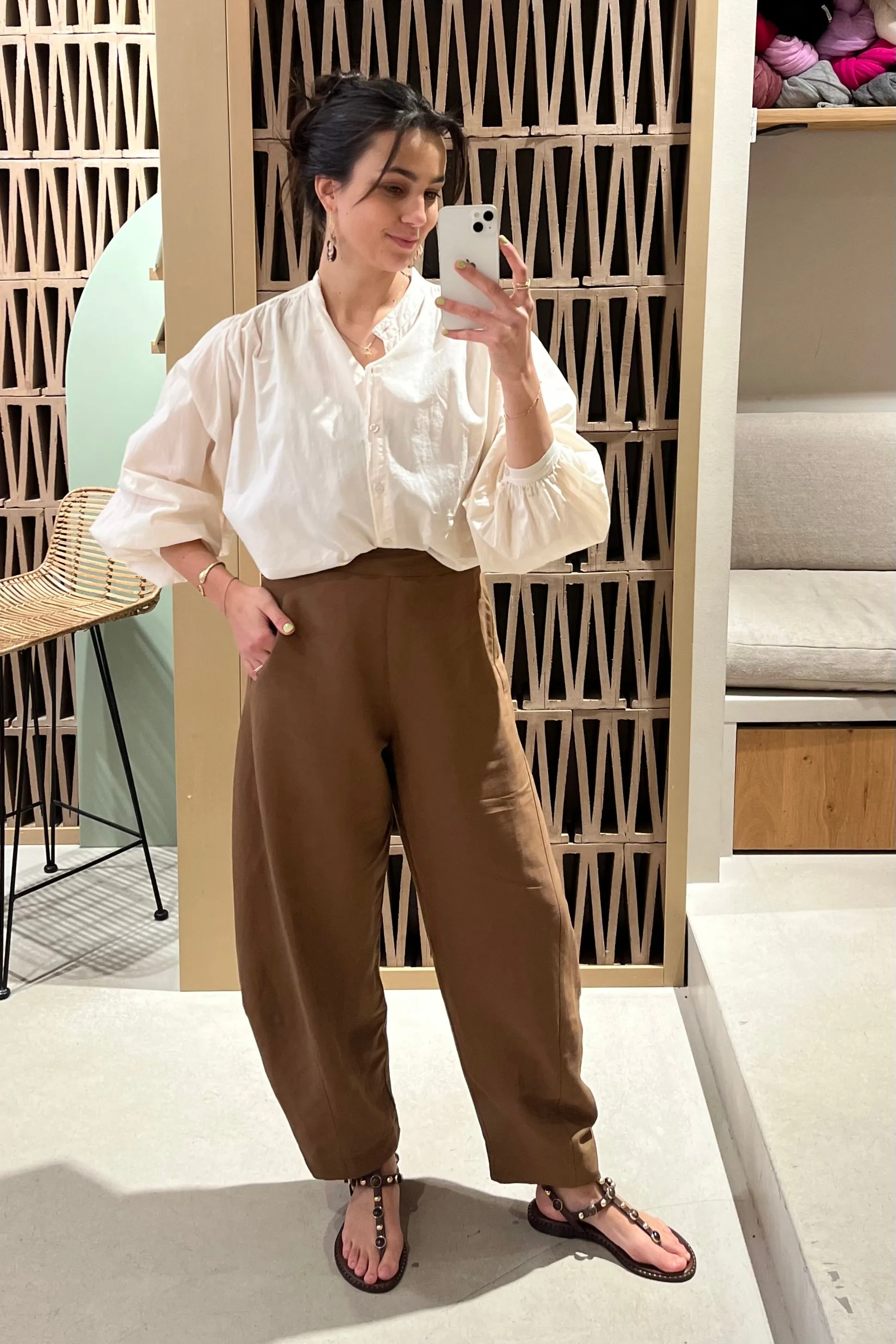 OVERSIZED HIGHWAIST PANTS BROWN